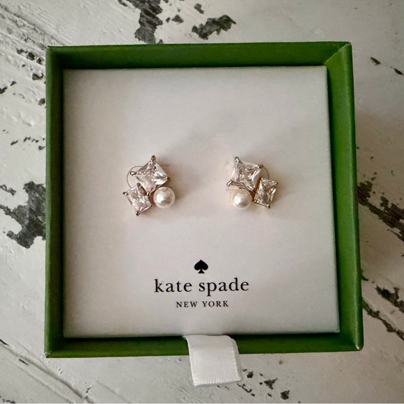 kate spade Jewelry - Kate Spade Victoria Cluster Stud Earrings